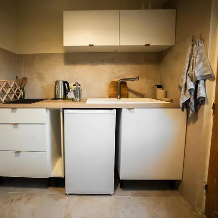 Petit Chai Au Coeur De Village *